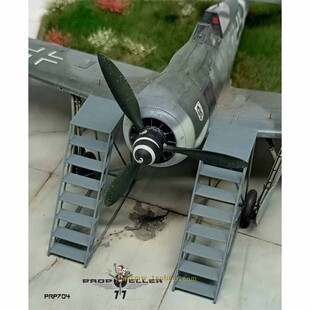 77PRP704二战德军飞机地勤维护梯1/48打印模型两个