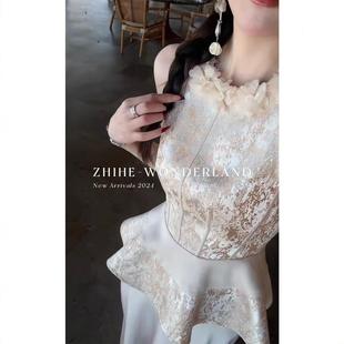 至禾Wonderland鎏光半夏原创立体纱花鎏金提花上衣+半裙套装披肩