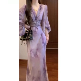 《紫杉木》 2025新款法式复古晕染弹力网女人紫色连衣裙韵味修身