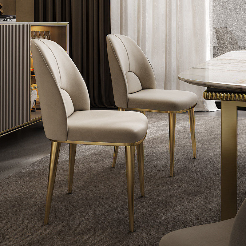 2026新款真皮餐椅家用意式极简靠背餐厅酒店头层牛皮轻奢餐桌椅子