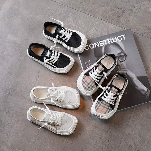 Детские ретро -холст -обувь 2021 Летняя новая голова для мальчика и одна ножка повседневных туфлей для девочек -воздушных ботинков