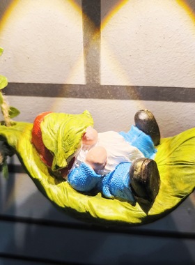 花园侏儒小矮人攀爬绳树脂工艺品摆件装饰品庭院独立站树脸