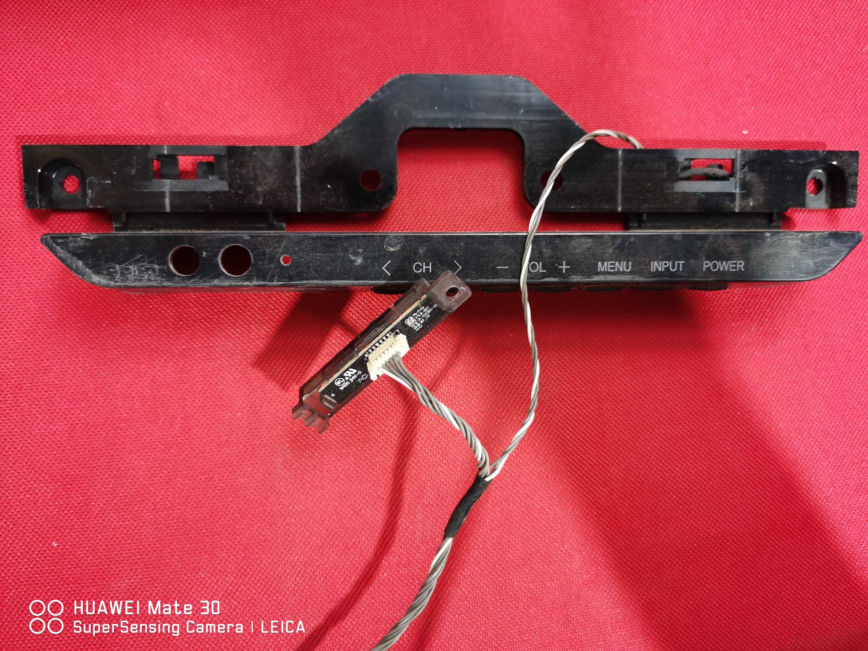 原装 富可视50寸按键接收板1P-112C801-201