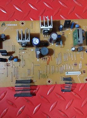 实拍东芝 42X3300C 副电源 PE0496 A  V28A000646A1 选接口