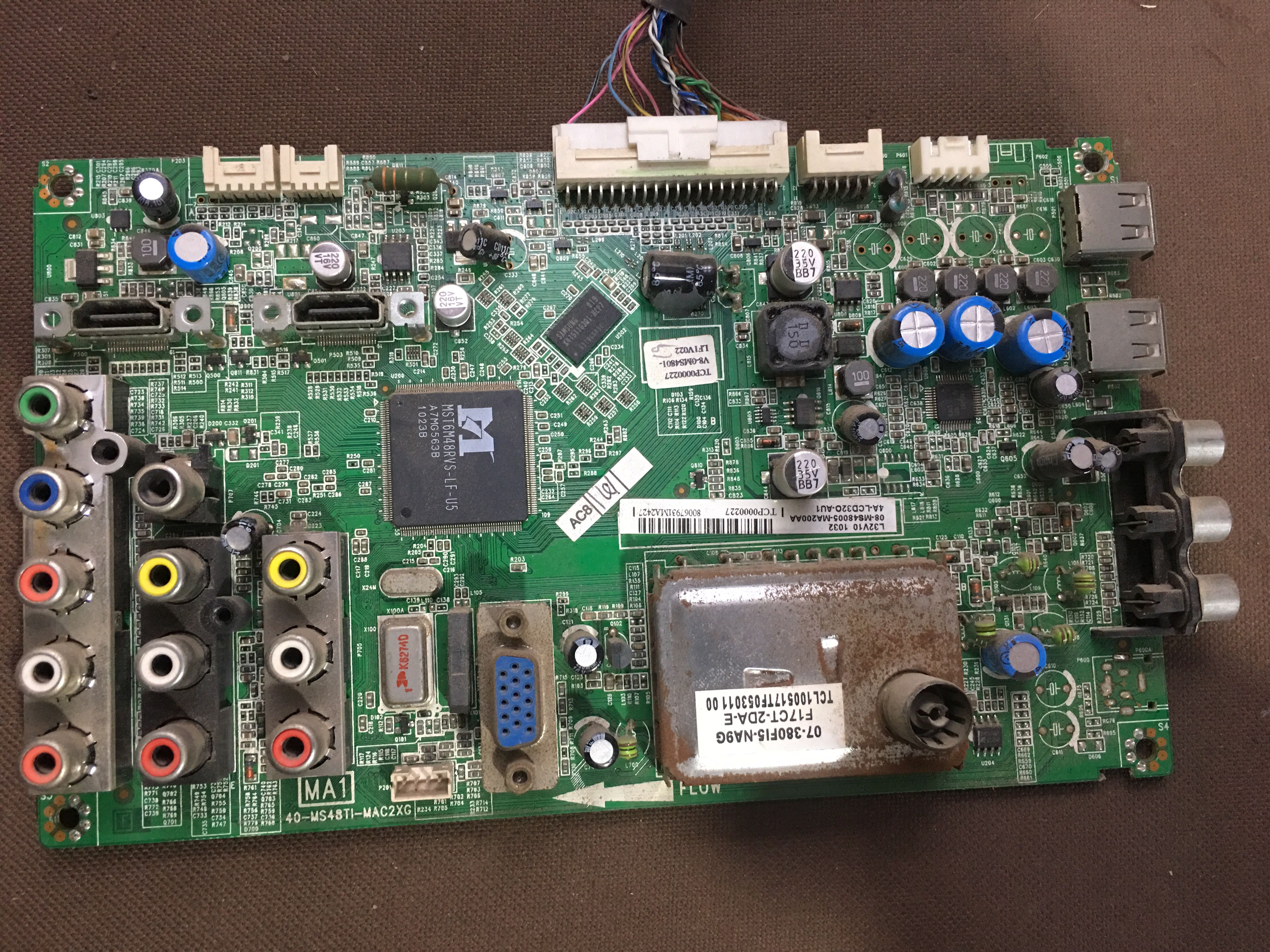 原装TCL L32V10液晶主板40-MS48T1-MAC2XG屏LVW320AUDW C2实拍