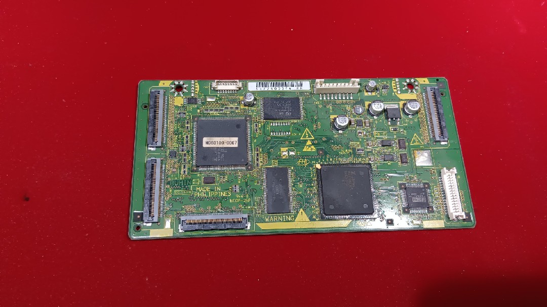 有货原装日立50PD9900TC逻辑板ND25001-D103 HANDA WARNING实物图