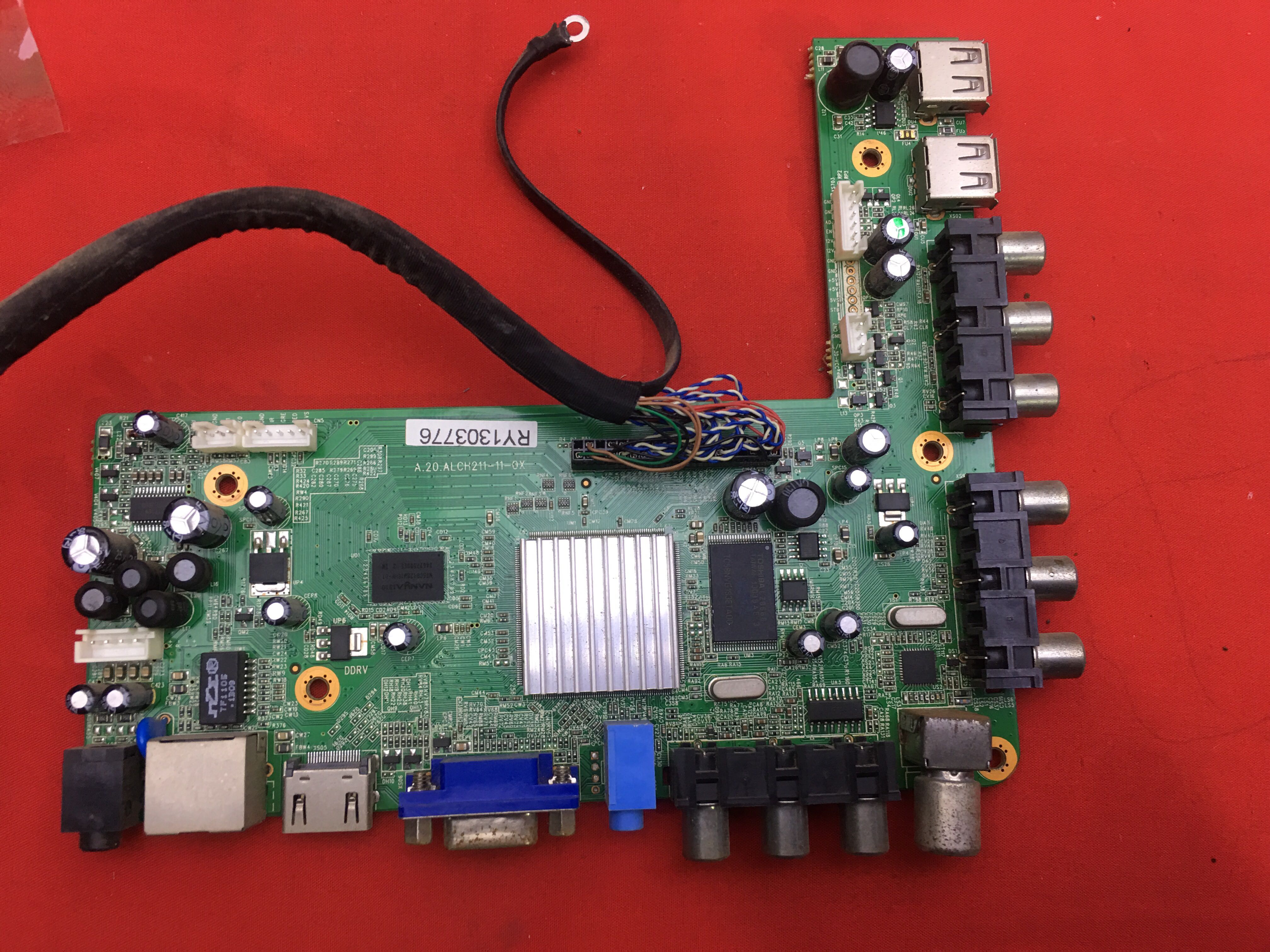 清华同方LE-50TM1900 主板A.20.ALCH211-11-0X 屏T500LH1-DYS1
