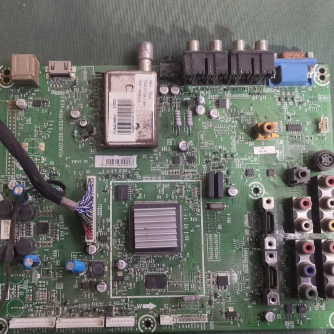 原装海信TLM42V68PK主板RSAG7.820.1933 屏T420HW04