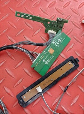 索尼 KD-75X9100C电视红外遥控接收 头 板1-894-388-11 173546511