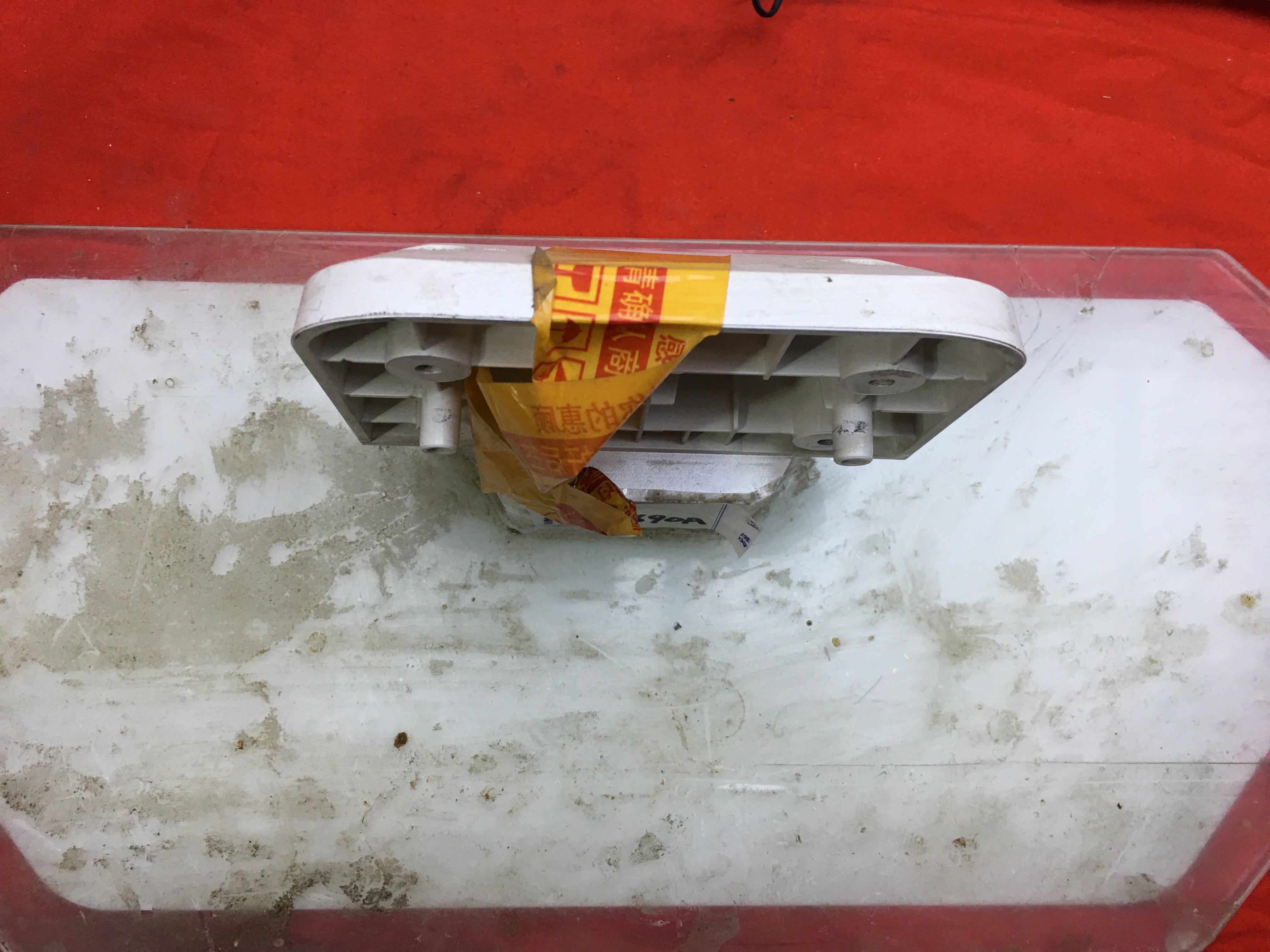 原装  TCL L48E4690A 底座 实物图拍摄 配原装螺丝 不是全新！