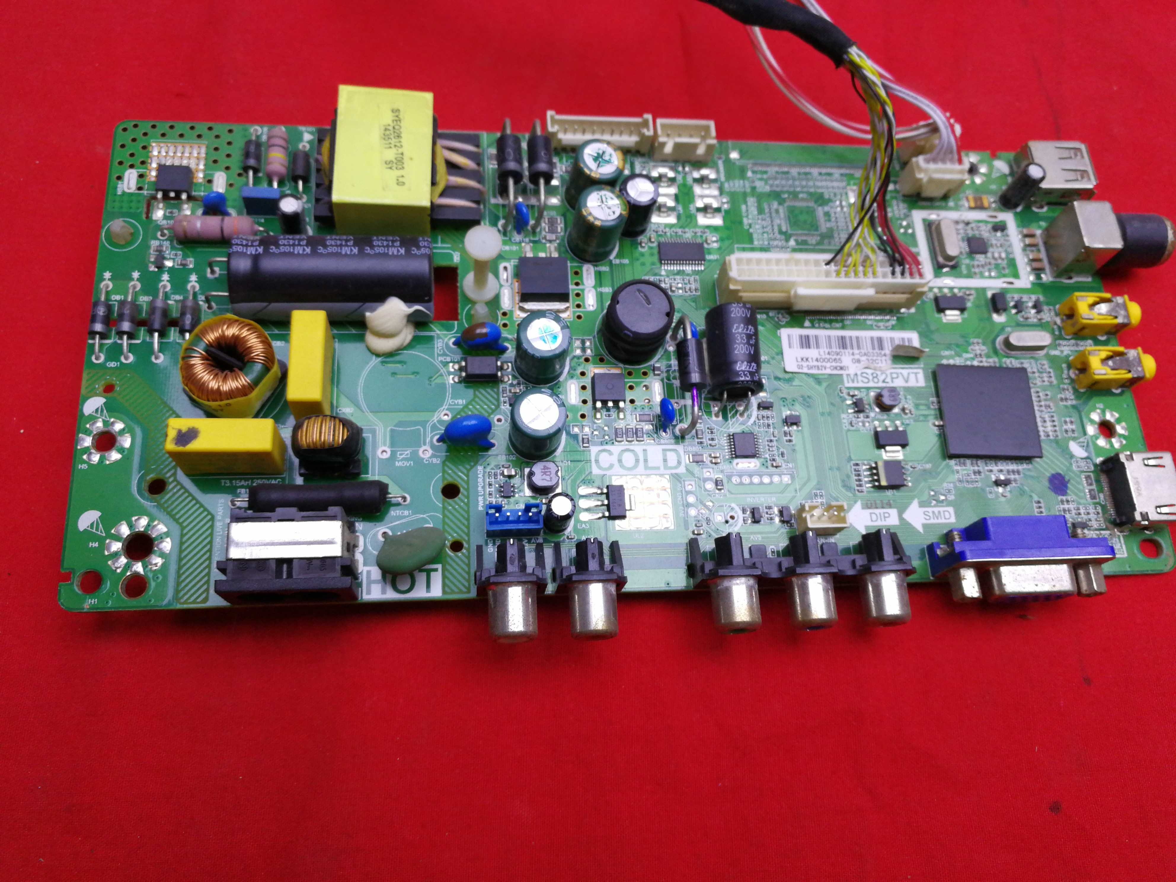 TCL  L32C11主板 TP.MS18VG.PB77  屏LVW320CS0T E174 V2/E192 V1