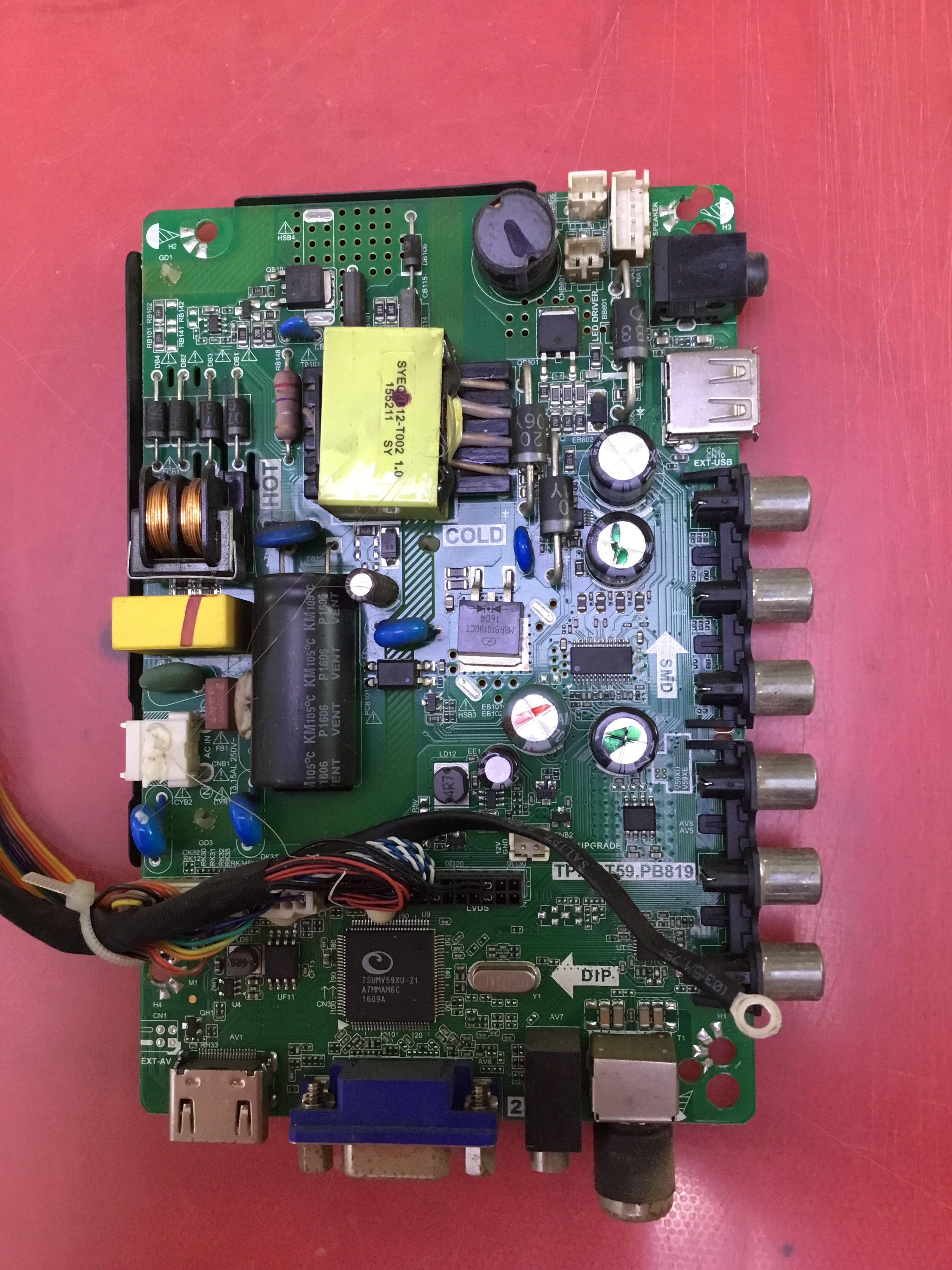 夏浦L3210 TP.VST59.PB819配华星光电ST3151A05-8屏条