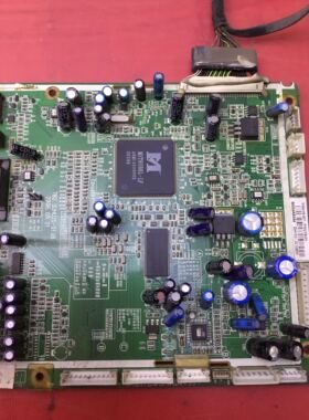 原装 厦华37寸 LC37HU19主板782.32HU25-010B屏CLAA370WA03