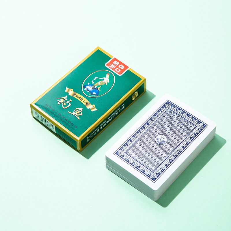 正品10副钓鱼扑克牌8068新二代便宜批100副整箱扑克朴克创意纸牌