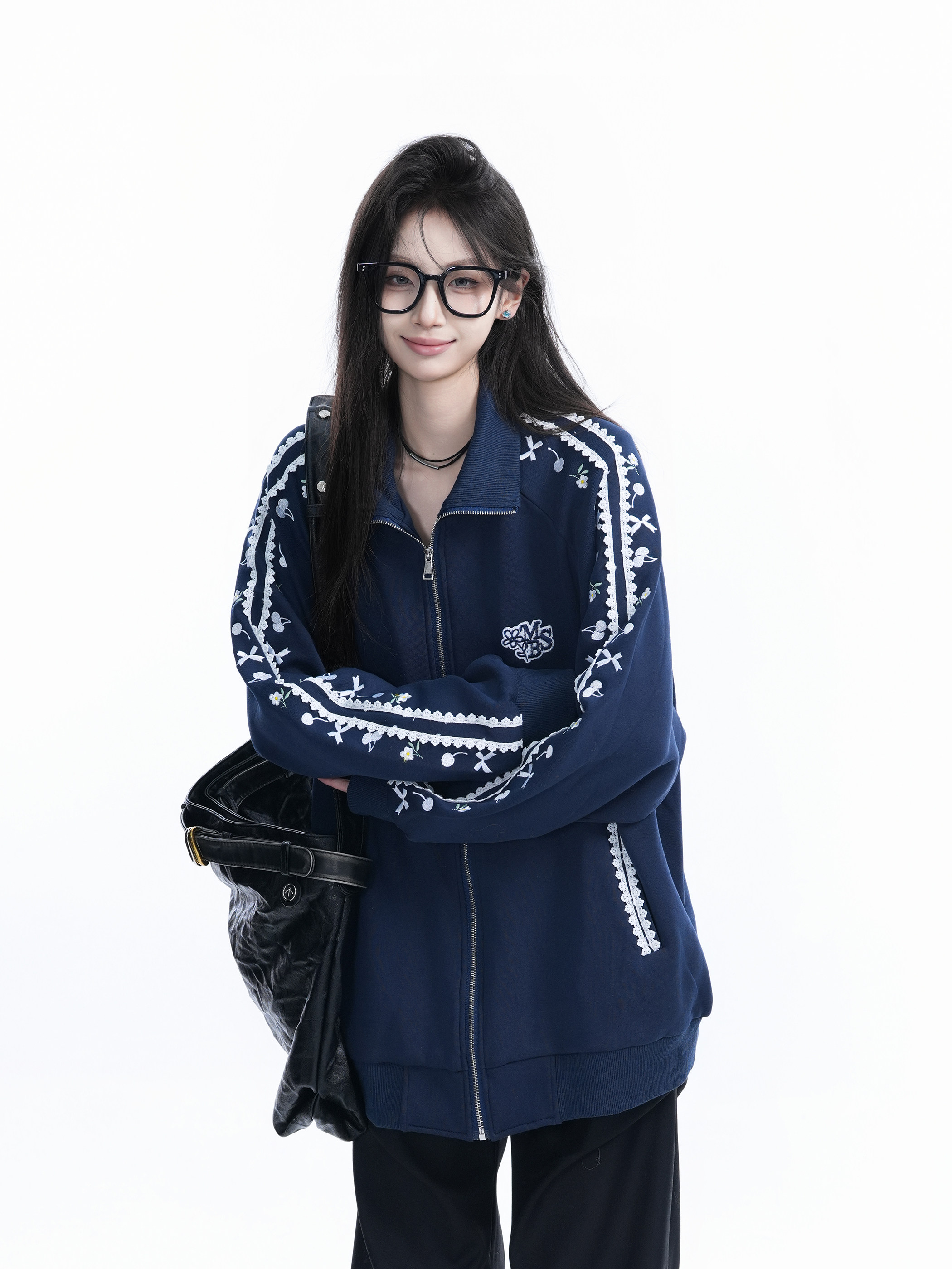 American Retro Cherry Bow Embroidered Cardigan Sweatshirt for Women, Fleece-Lined, Loose-Fitting Zip-Up Jacket