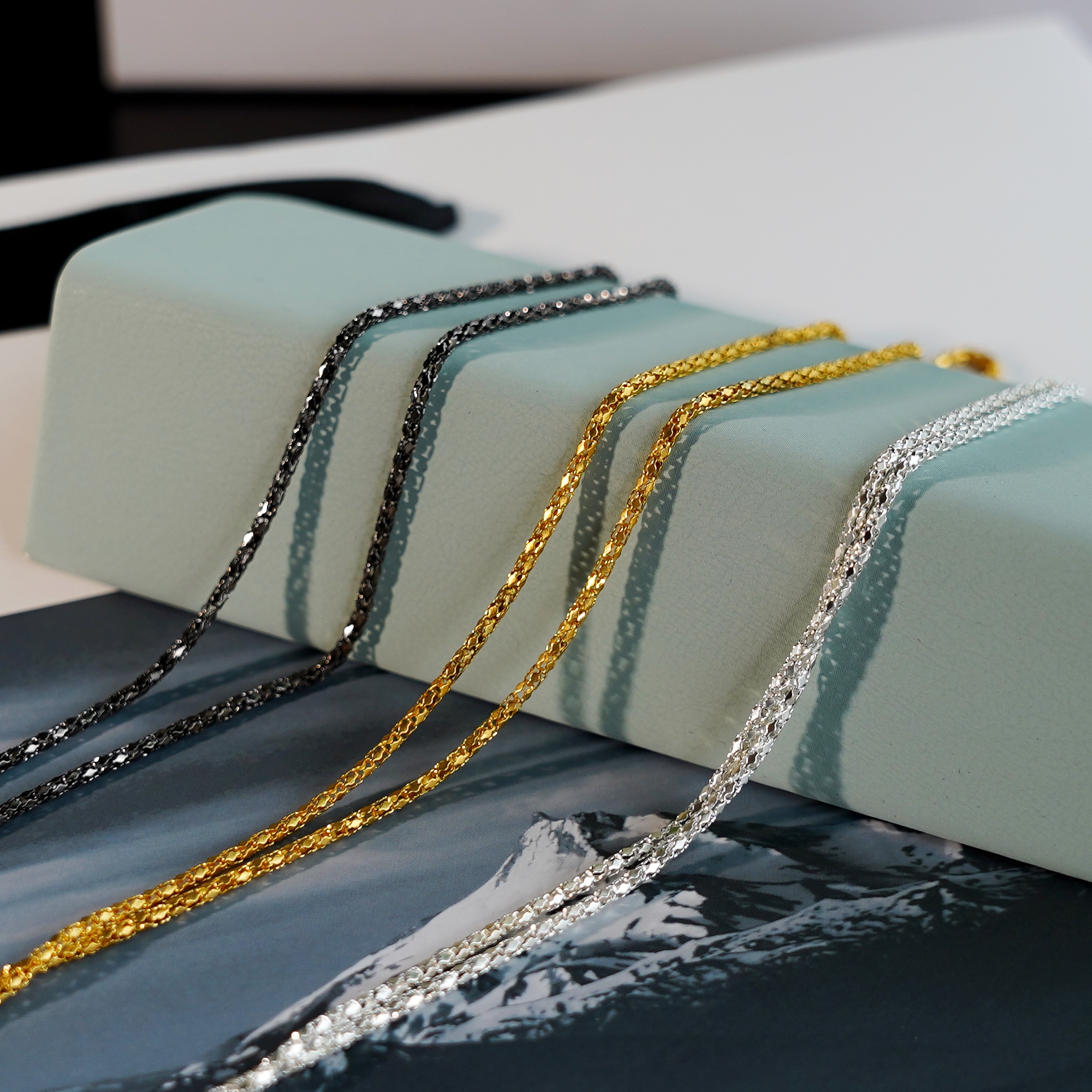 空心金属眼镜链眼镜挂绳老花镜挂脖链眼镜链保色电镀  眼镜防掉链