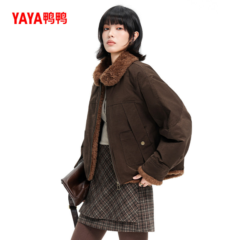 鸭鸭巴恩风羽绒服女2026冬季新款小个子毛领拼接复古短款鸭绒外套