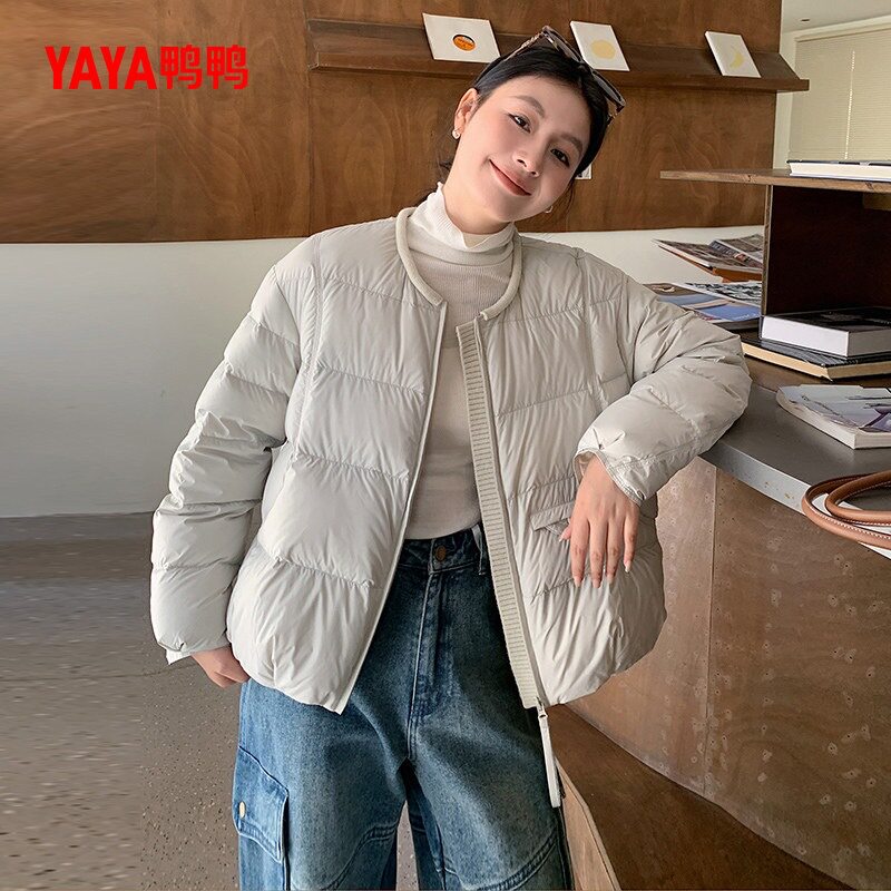 鸭鸭2026冬季新款韩版圆领羽绒服女轻薄短款面包服百搭保暖90鸭绒