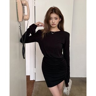 HeartyBite 2025秋冬新款设计不规则短裙褶皱修身打底包臀裙气质