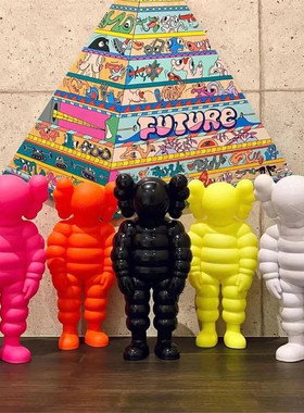 Mand kaws公仔what party潮牌手办搪胶玩偶潮玩桌面摆件样板装饰