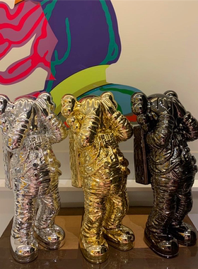 Mand kaws space太空人公仔玩偶 潮流手办玩具桌面摆件潮玩模型