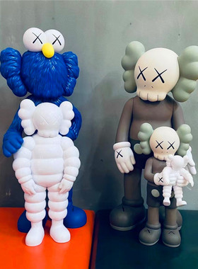 Mand Kaws Family潮玩公仔手办组合套装家居装饰桌面摆件玩偶礼物