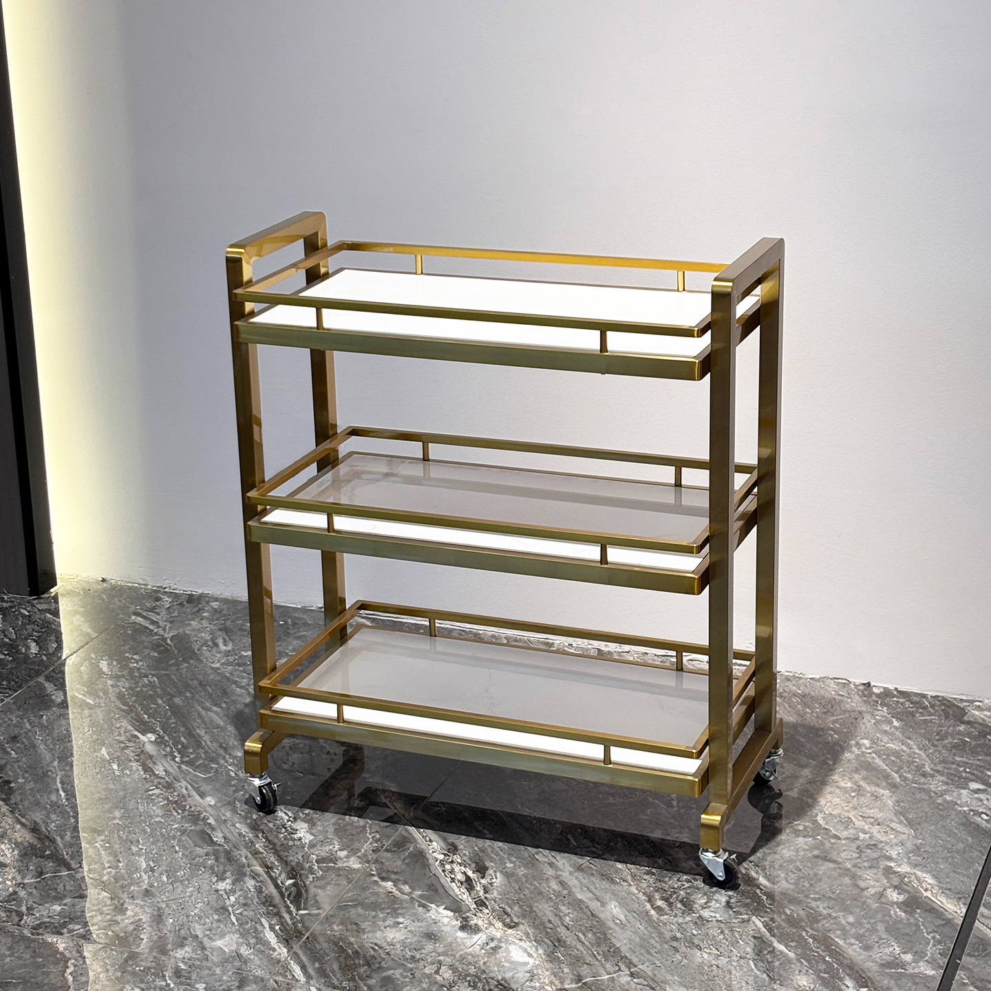 不锈钢三层可移动小推车酒店送餐车餐厅烧烤麻辣烫放菜调料车金色