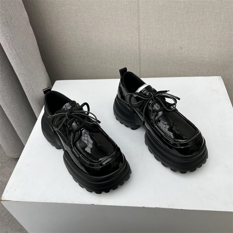 时尚百搭松糕底软皮牛皮单鞋女鞋