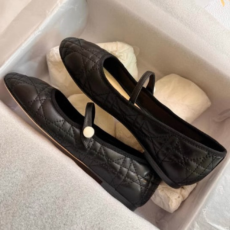 羊皮版~法式珍珠一字带真皮单鞋女2024新款圆头平底玛丽珍芭蕾鞋