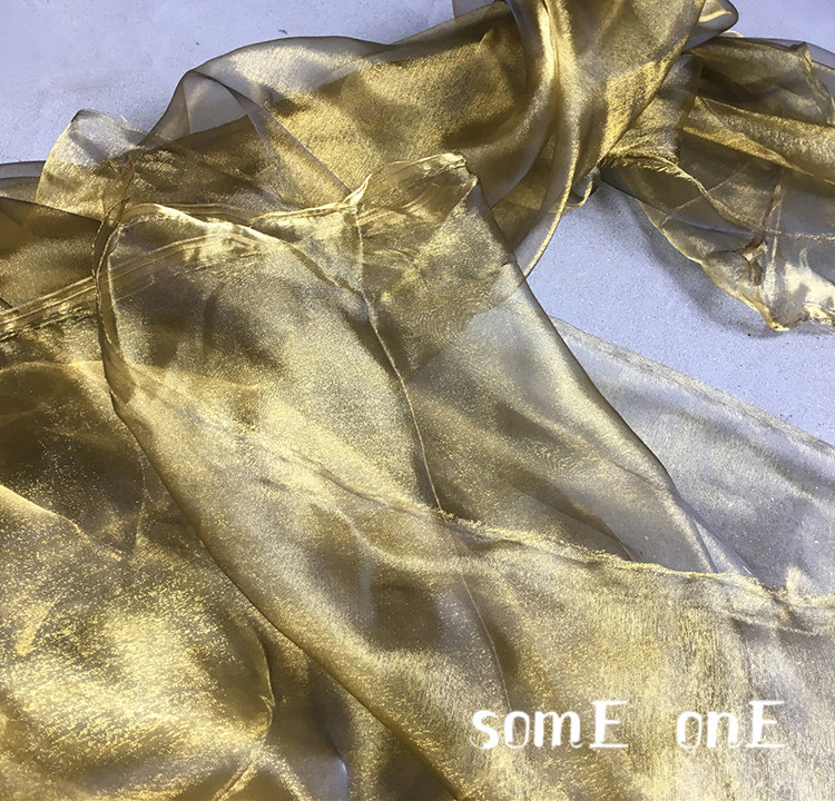 七彩镭射金箔雾雨朦胧网纱 进口蕾丝透视服装布连衣裙设计师布料