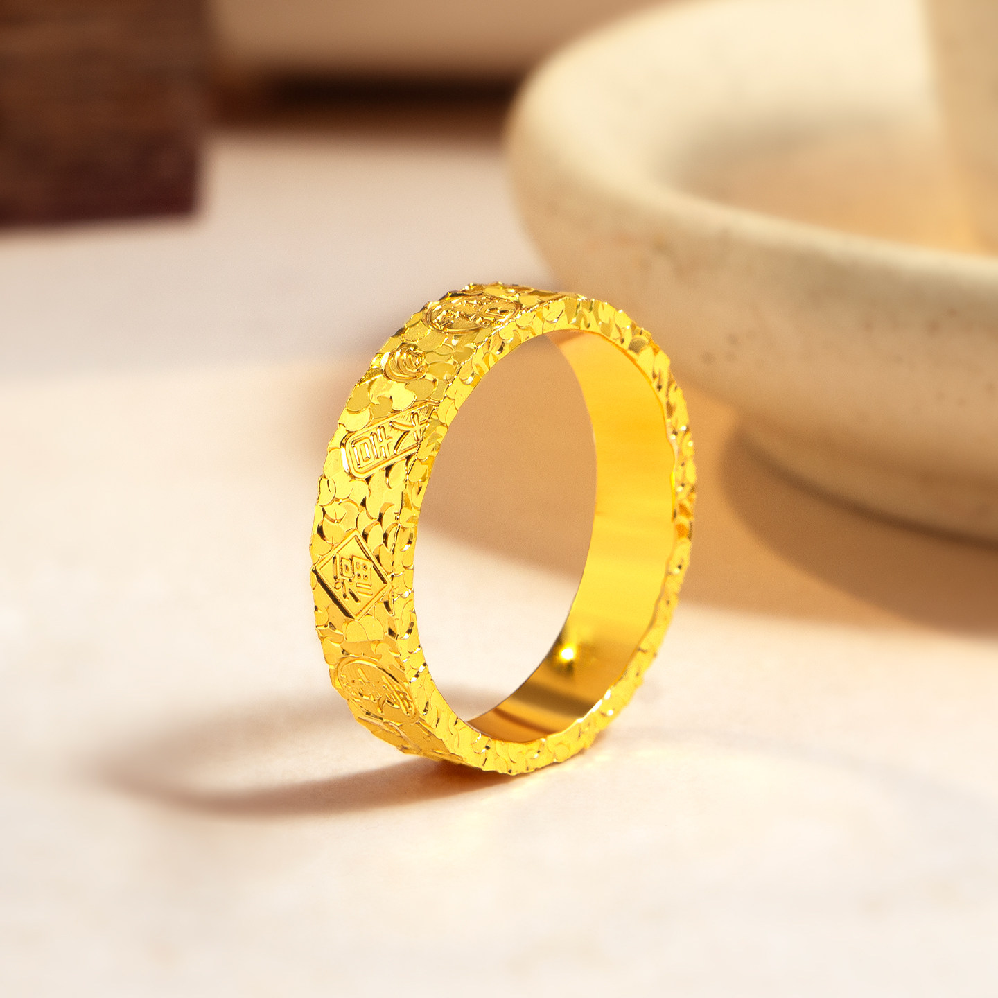 新款仿金色爆闪碎碎冰吉言戒指女小众设计感时尚招财闭口指环手饰,饰品/流行首饰/时尚饰品新,戒指/指环,淘宝优惠券,粉丝福利购,淘宝优惠卷