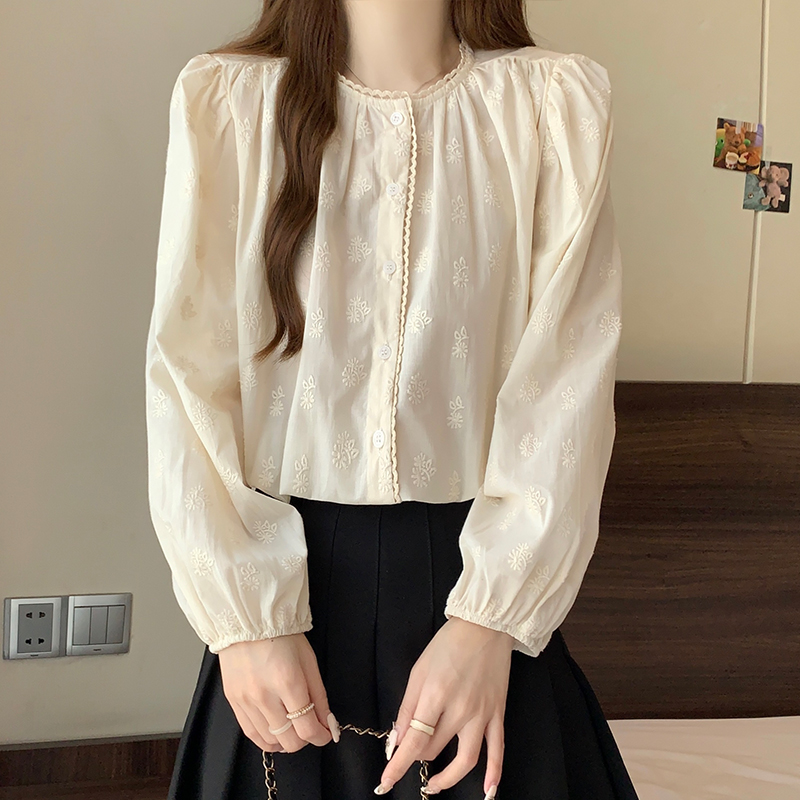 大码法式甜美长袖衬衫女春季小众设计感刺绣衬衣减龄漂亮洋气上衣