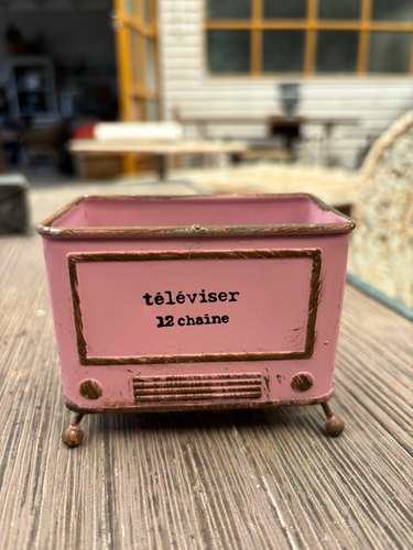 爱上花园丨园艺杂货 花园装饰摆件铁皮卡哇伊电视机花盆 随单包邮