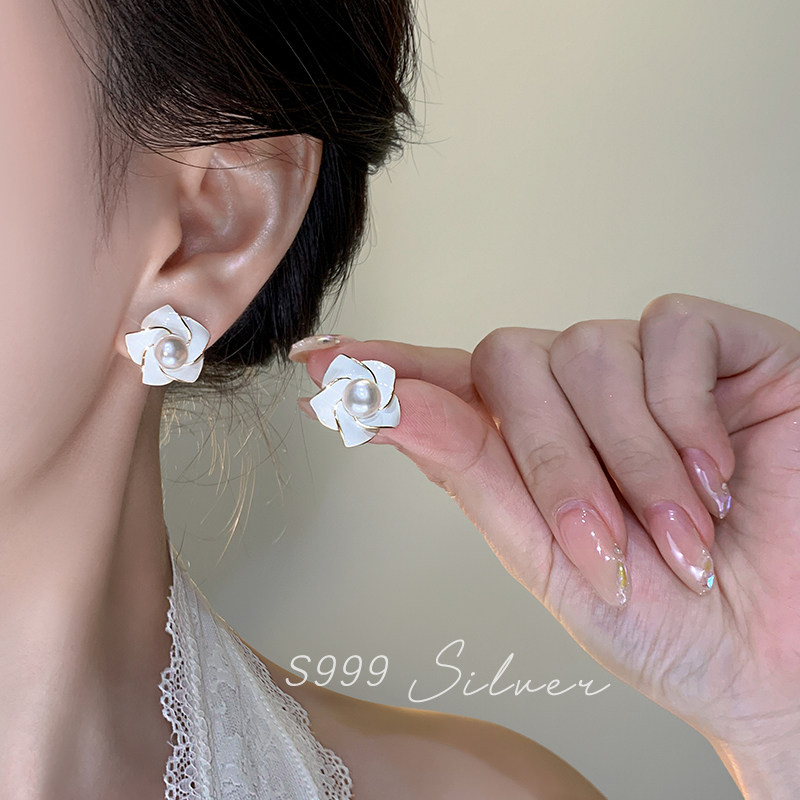 999纯银耳针山茶花耳钉轻奢小众高级感气质耳环2025新款爆款耳饰,饰品/流行首饰/时尚饰品新,耳钉,淘宝优惠券,粉丝福利购,淘宝优惠卷