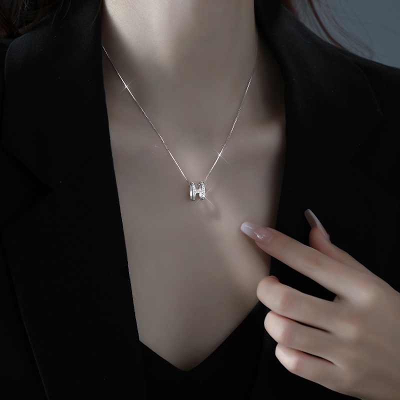 925纯银项链女H项链吊坠锁骨链轻