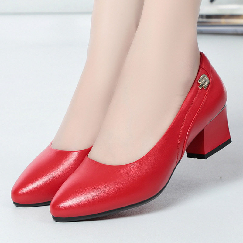 春夏工作鞋女黑色中跟软底粗跟皮鞋职业上班面试舒适女鞋跳舞单鞋