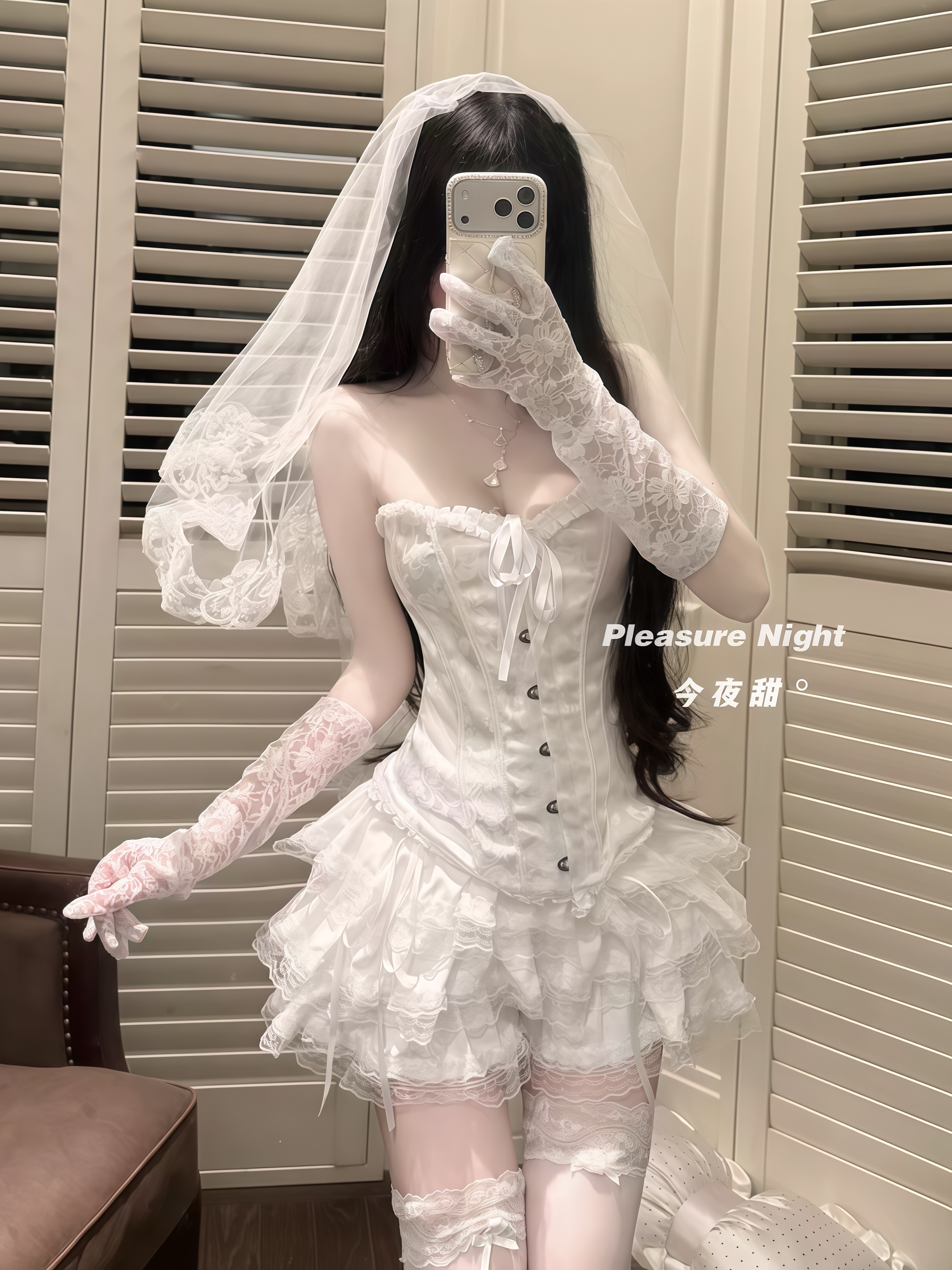 花嫁新娘*性感纯欲风鱼骨胸衣马甲抹胸cospaly制服套装蓬蓬裙拍照