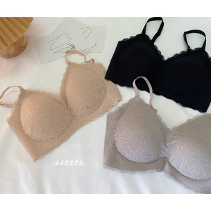kk软蕾丝美背无钢圈背心式小胸聚拢内衣大胸显小收副乳无痕文胸罩