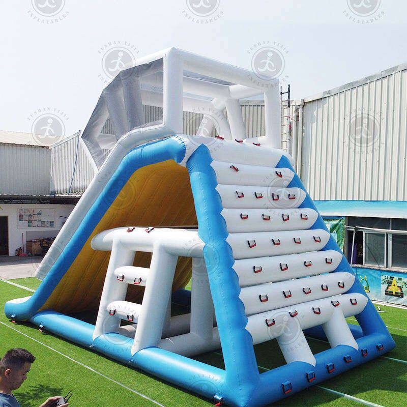 水上游艇周边充气浮塔滑梯海上娱乐高空滑跃式组合攀登蹦床滑梯