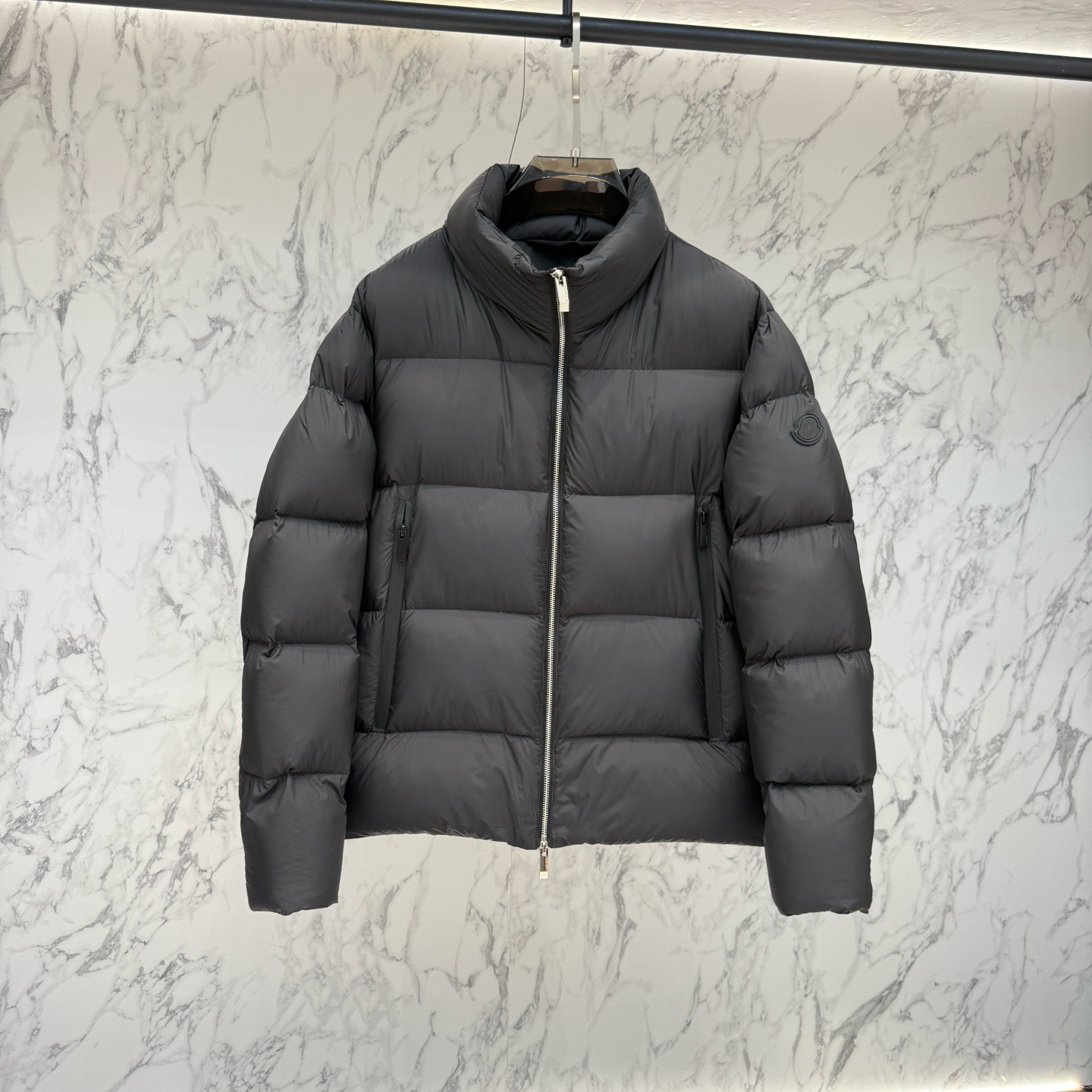 2025秋冬新款男士休闲羽绒服外套时尚百搭立领保暖潮牌加厚面包服