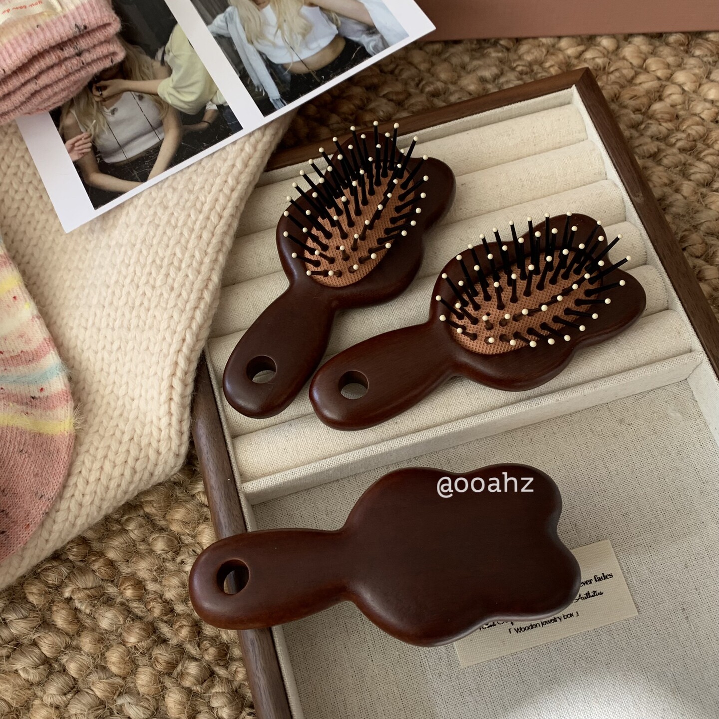 小胡桃~檀木气垫梳按摩头部放松梳子 可爱兔子圆齿迷你便携气囊梳