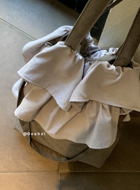 灰色的天 春夏ins可盐可甜单肩斜挎两背荷叶边可爱大容量托特包包