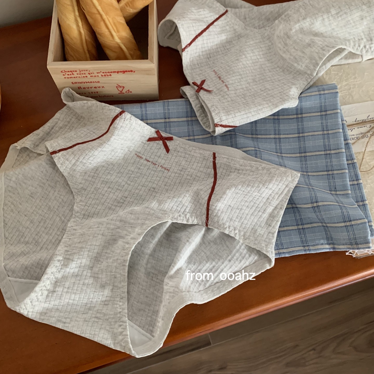 "新年快乐"香风撞色运动螺纹纯棉内裤 中腰ins女士包臀透气三角裤,女士内衣/男士内衣/家居服,女三角裤,淘宝优惠券,粉丝福利购,淘宝优惠卷