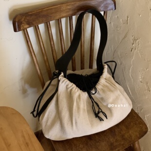 真的好韩！小众帆布PU拼接黑白撞色托特包抽绳麻料手提单肩旅行包