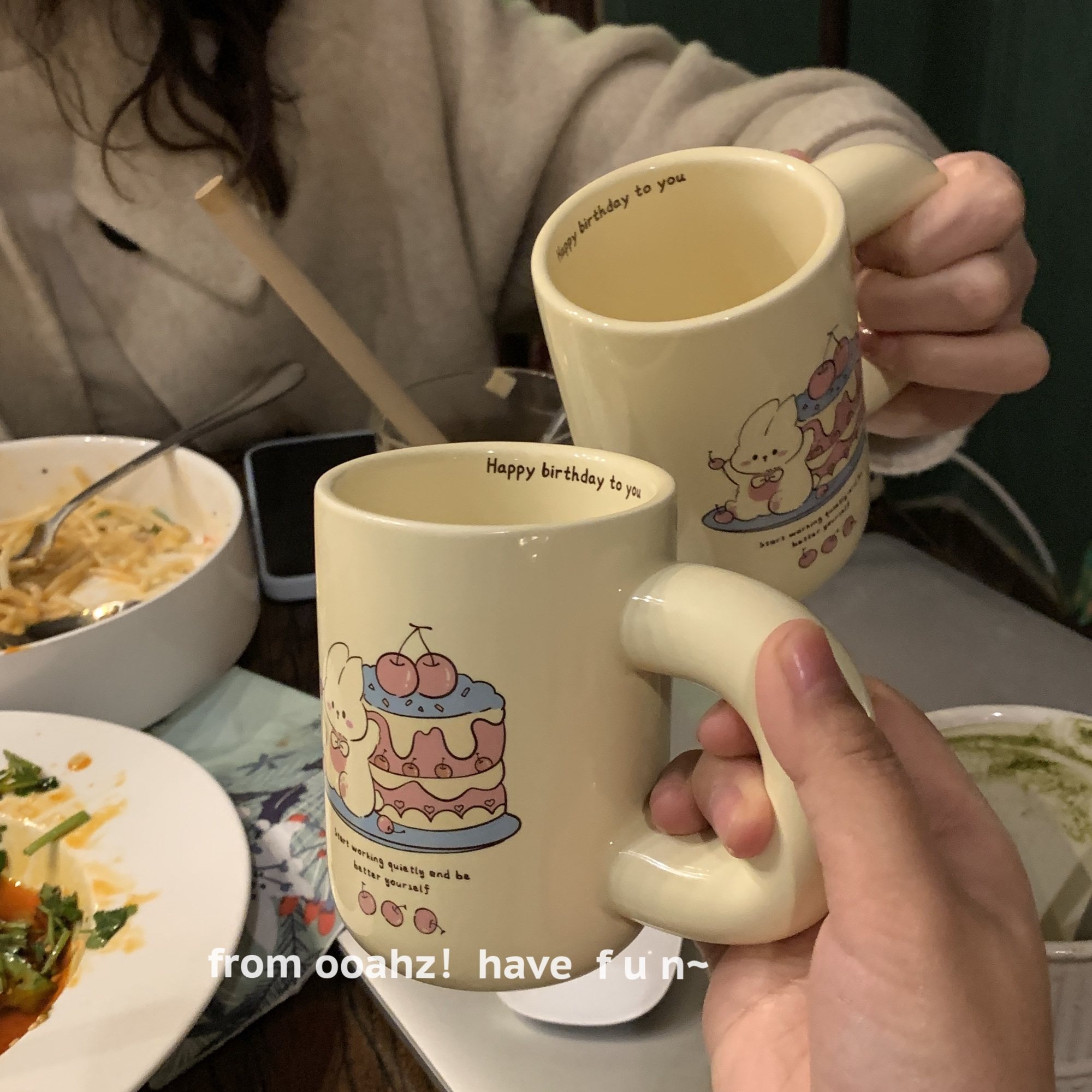 《生日礼物》兔子生日快乐杯子