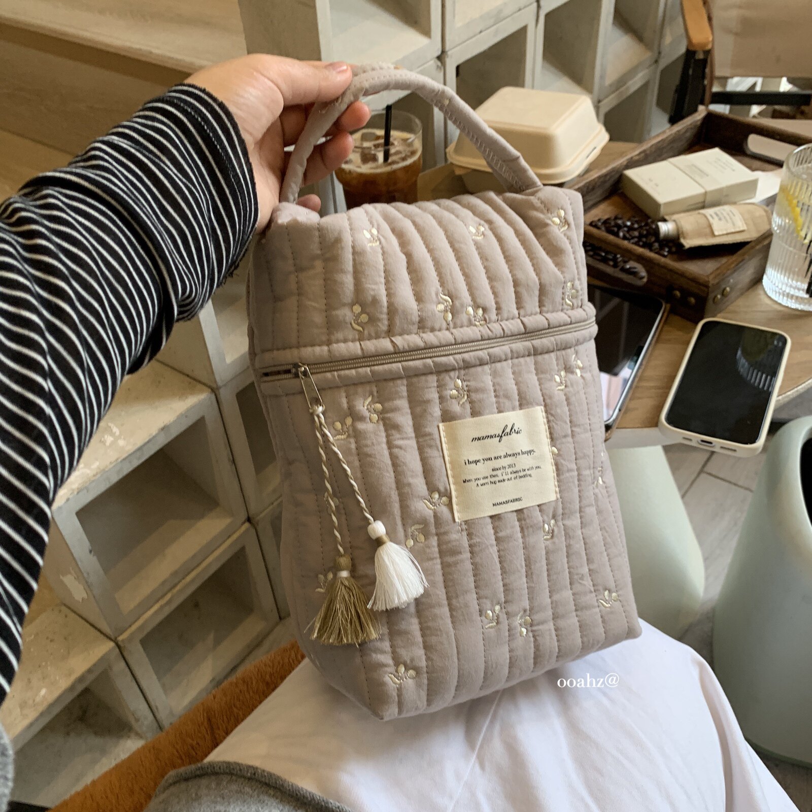 拘谨日常~ins韩绗缝收纳袋外出手提包 多功能挂包便携水杯母婴包,箱包皮具/热销女包/男包,通用款女包,淘宝优惠券,粉丝福利购,淘宝优惠卷