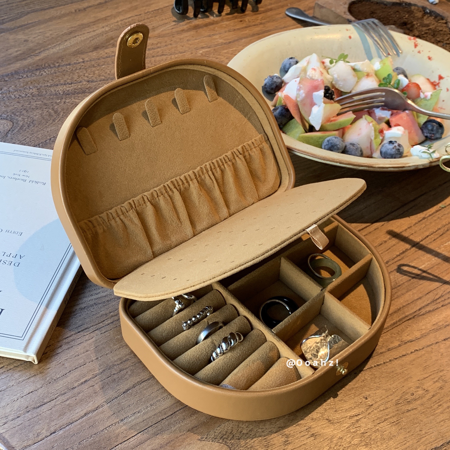 月光宝盒 复古高档分格首饰收纳盒 便携PU珠宝黄金项链耳钉饰品盒