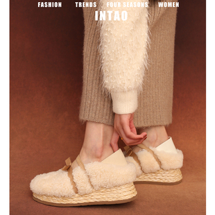 白色羊羔厚底毛毛鞋女秋冬外穿加绒棉单鞋小个子蝴蝶结草编渔夫鞋