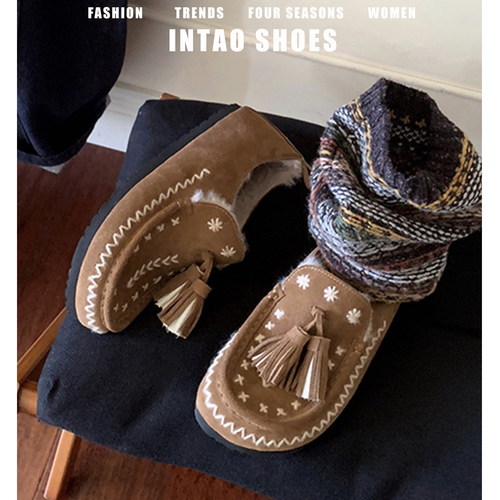 棕色流苏复古深口毛毛单鞋女