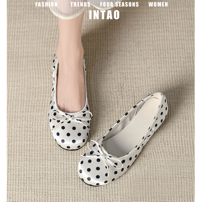 白色蝴蝶结波点单鞋女平底